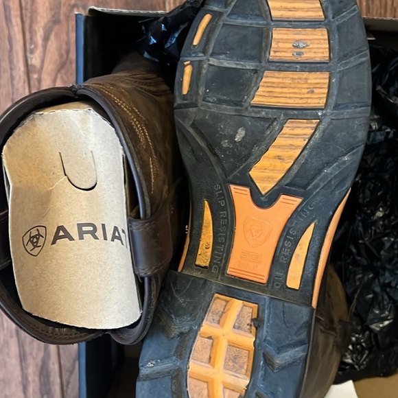 Ariat Workhog Composite toe waterproof men’s boots 8.5 main image 5